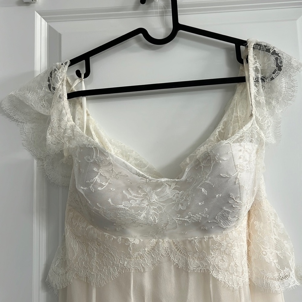 Elizabeth Dye Wedding Dress
